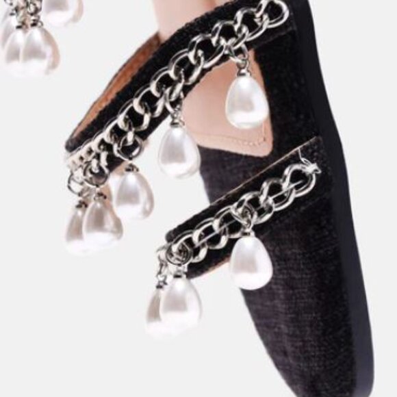 BLACK DENIM PEARL CUTE  SANDALS - Picture 4 of 5